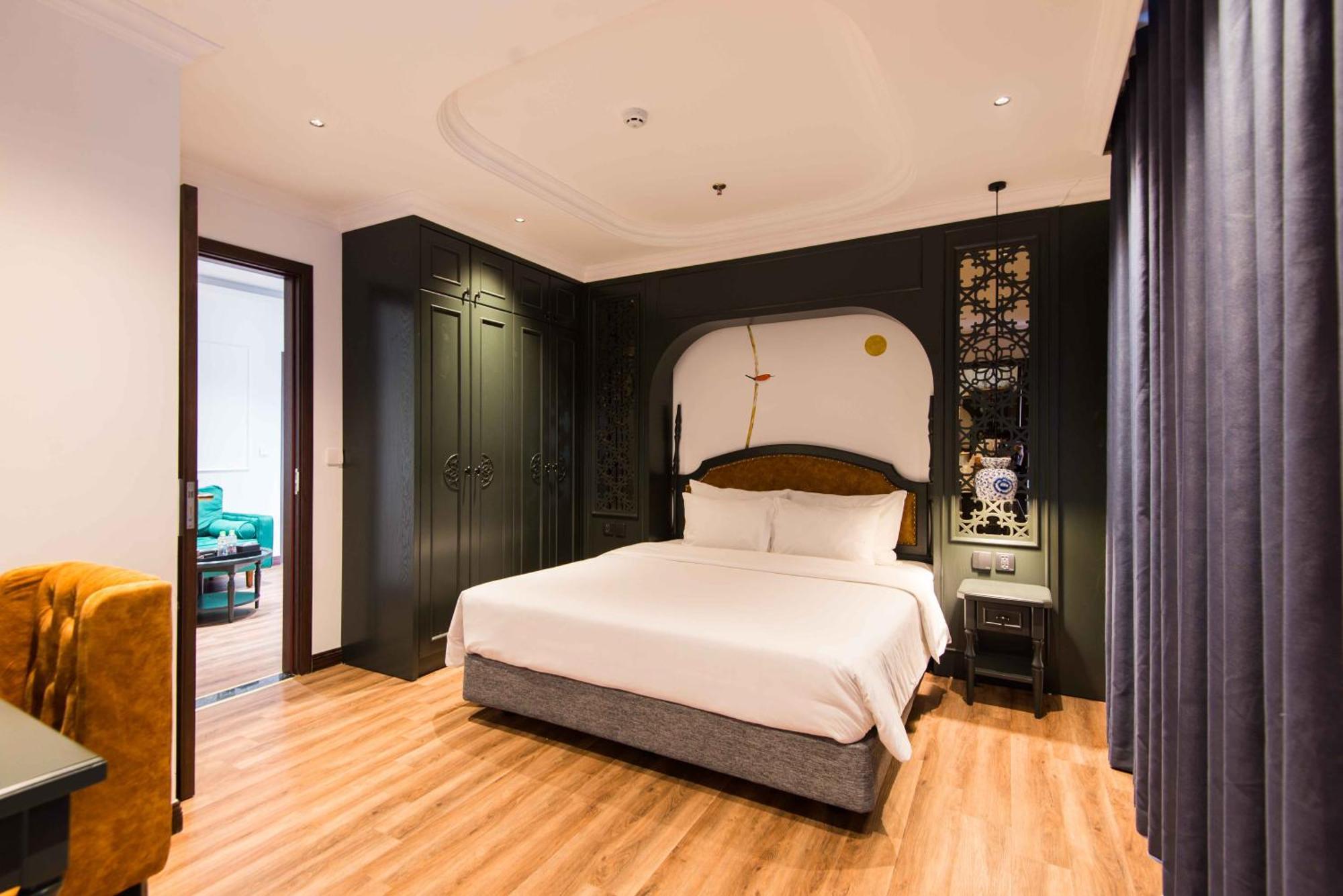Paradise Suites Truc Bach Lake Ханой Екстериор снимка